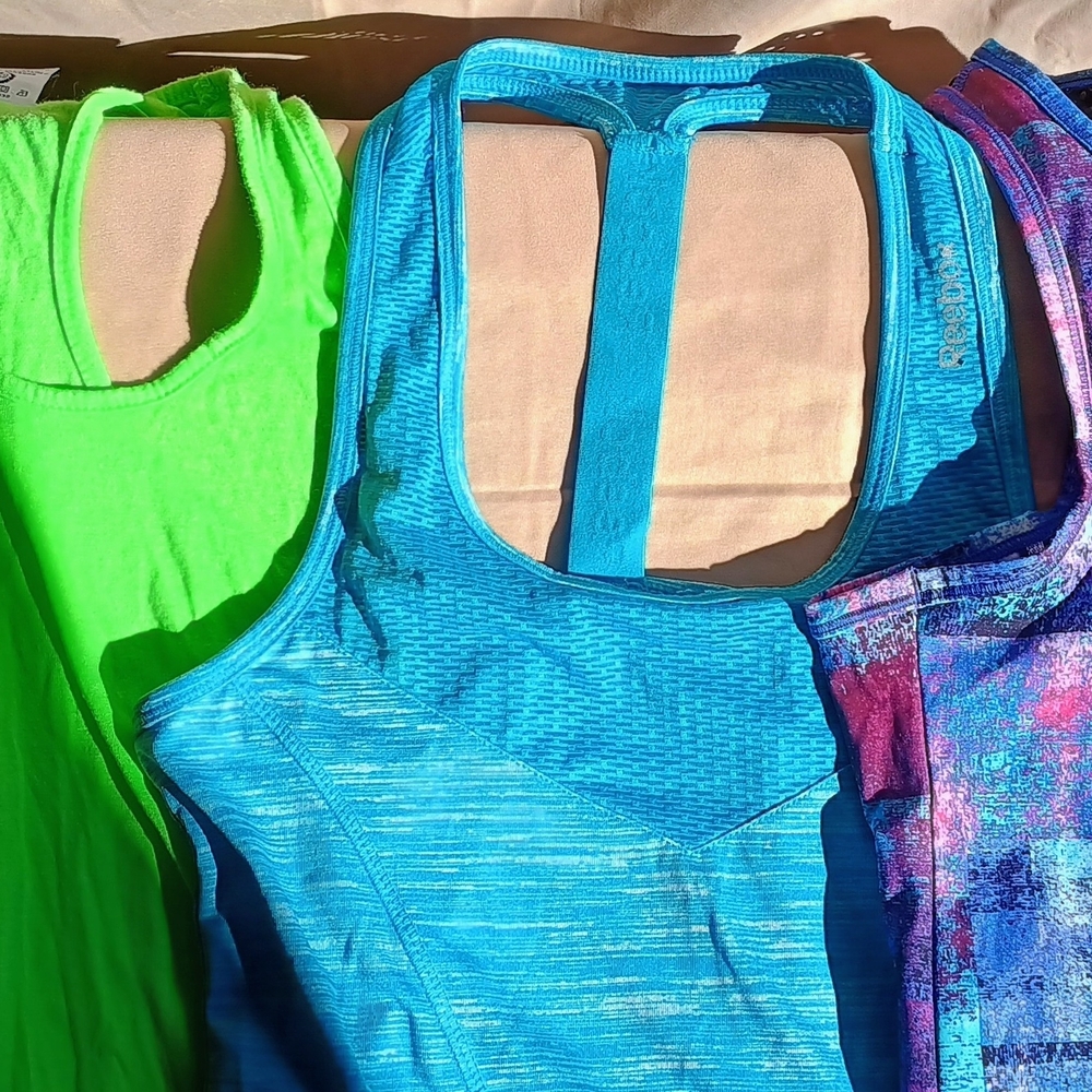Nike,Reebok,Soma, Spalding,Danskin,Exist,Marika,OMT Active Etc..16 Tops - Picture 8 of 11